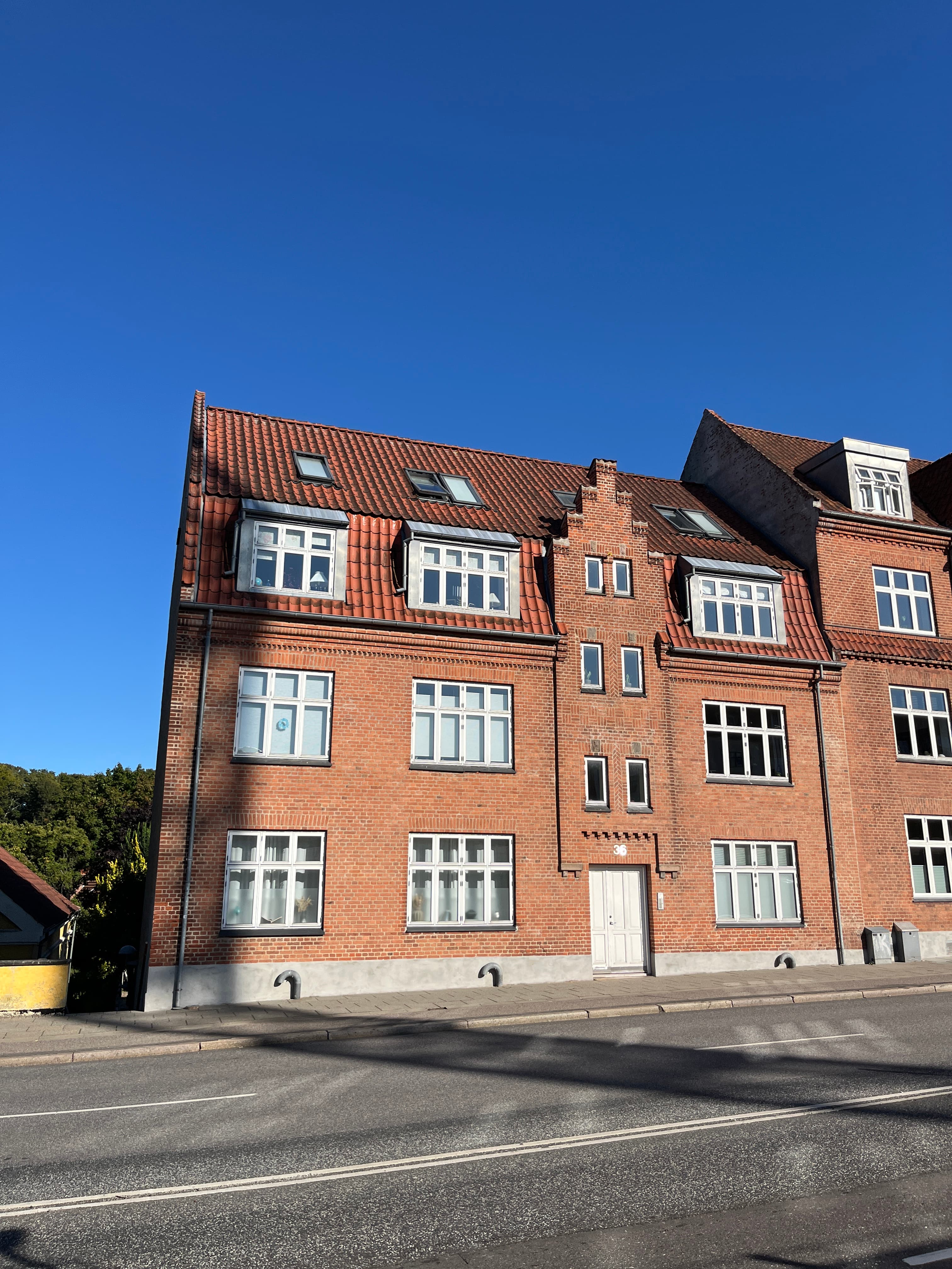 Chr. 8.s Vej 34 2 tv - Billede 2