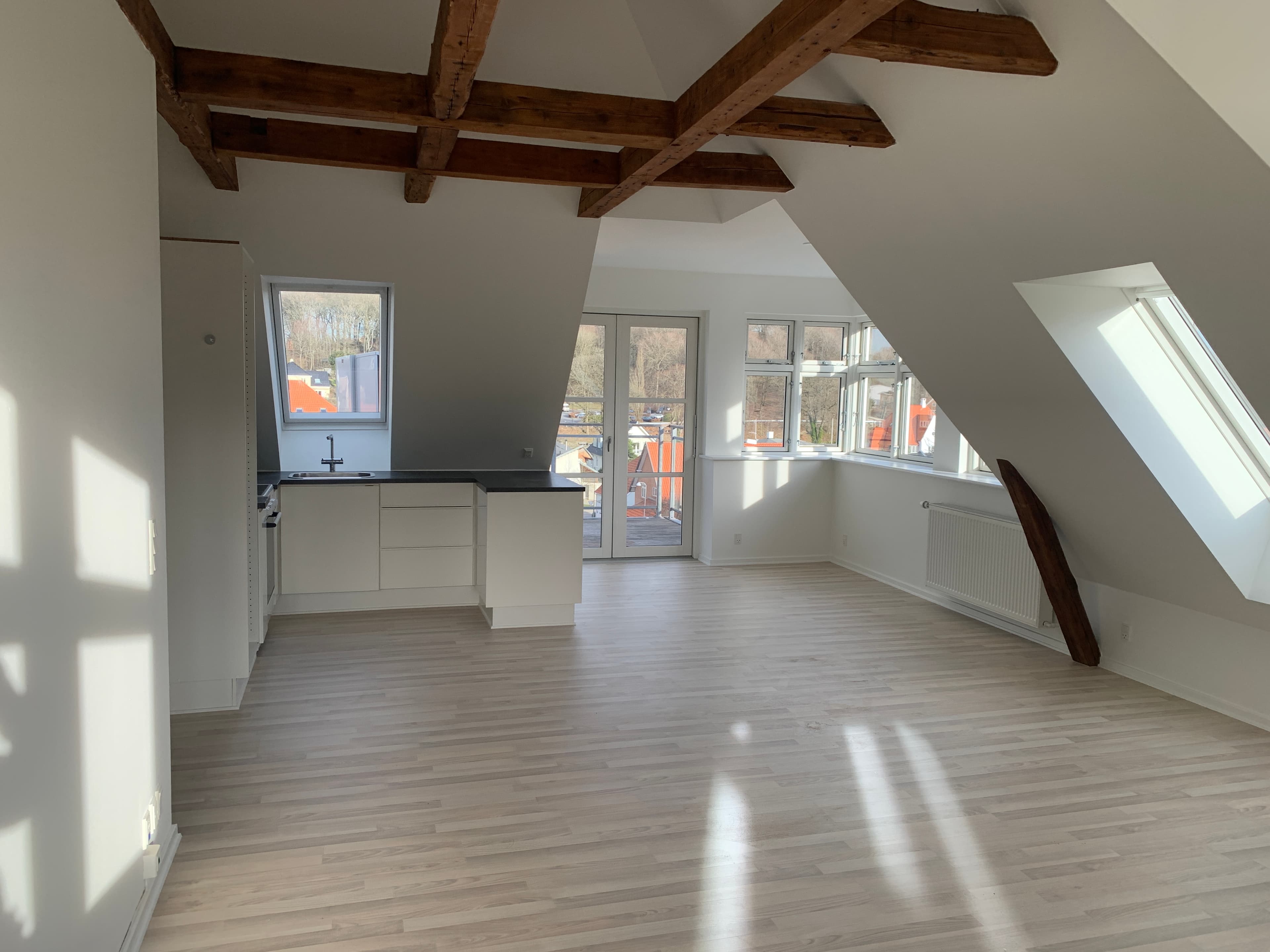 Chr. 8.s Vej 34 3 th - miniature 10