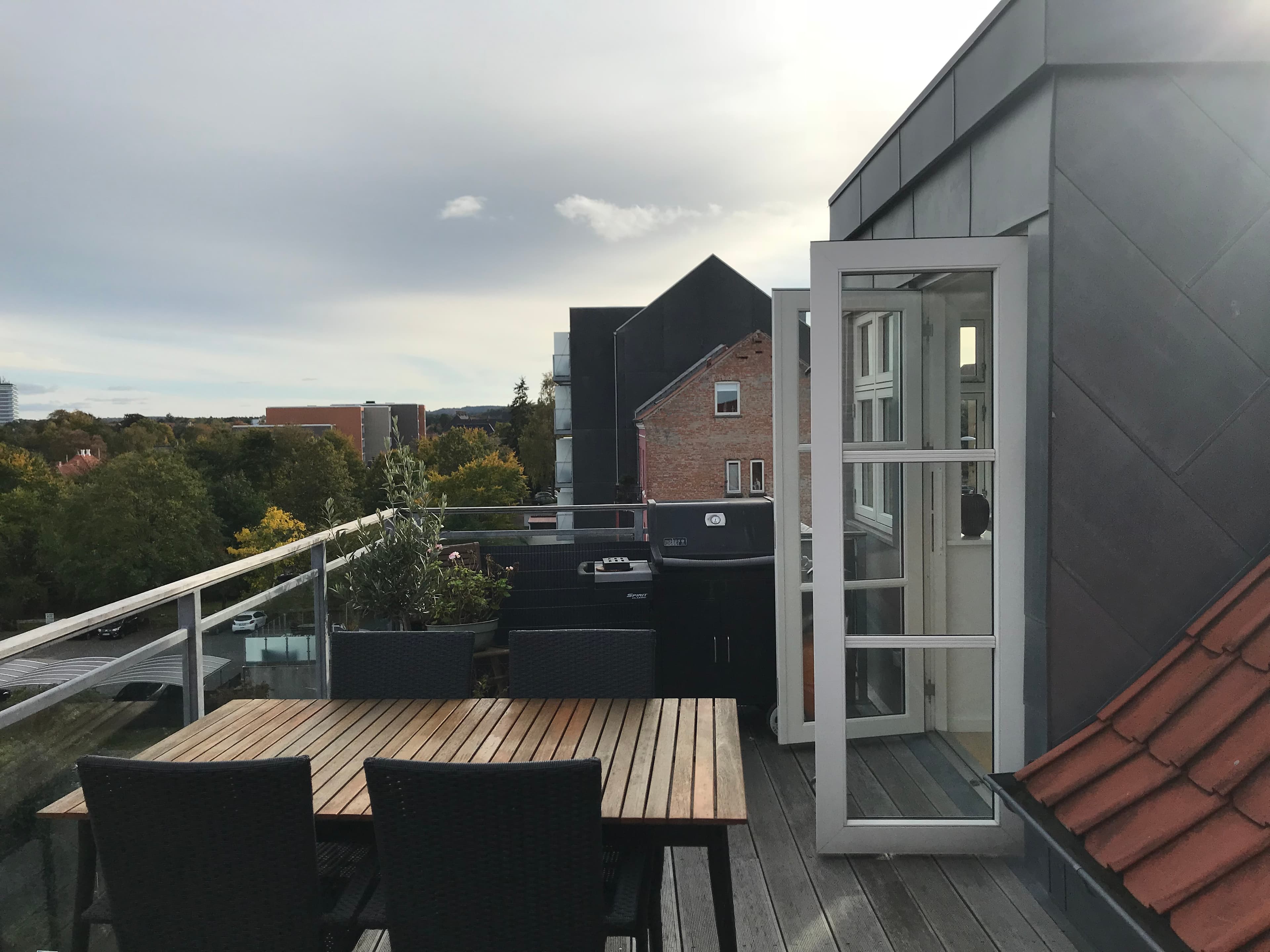 Chr. 8.s Vej 34 3 th - miniature 24